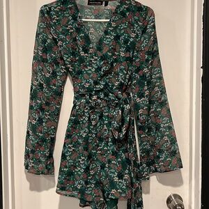 Green floral print long sleeve wrap romper